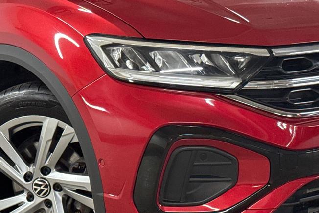 Volkswagen T-Roc Photo 19