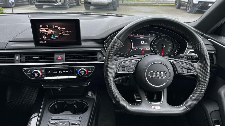 Used Audi A4 Avant AO69DVF 14