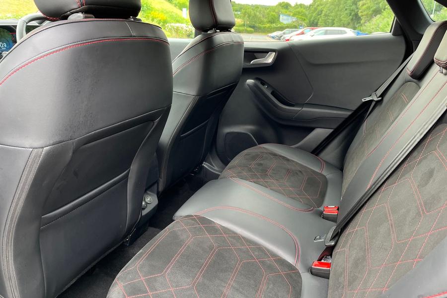 Ford PUMA Photo autoimg-799867d54173e82ebad518174f221a8ea9166d4b.jpg