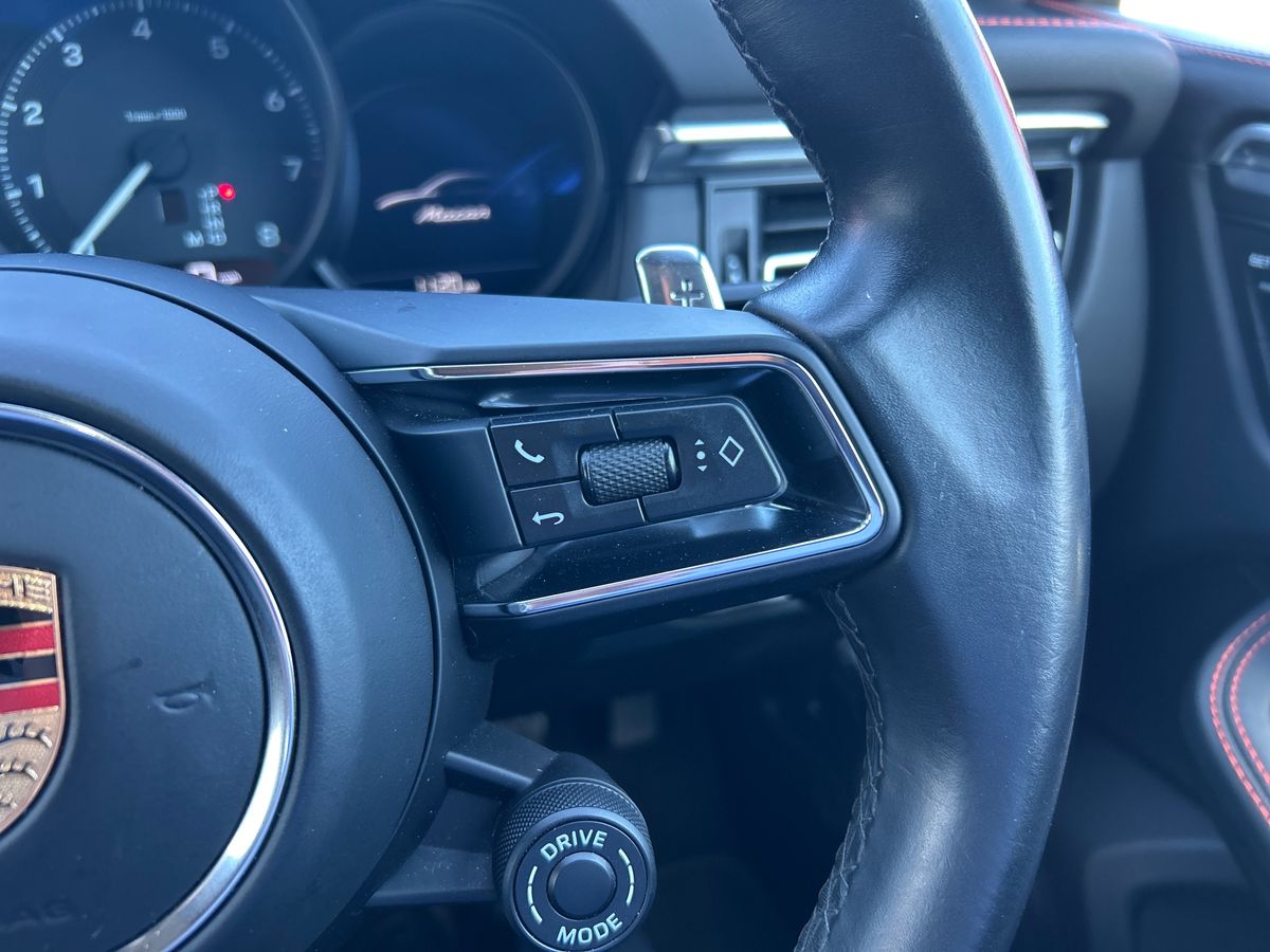 Porsche Macan Photo 15