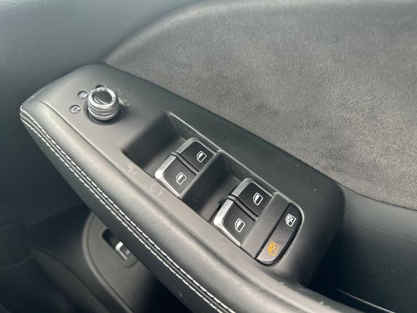 Audi SQ5 Photo autoimg-799b439e34f42802ec57673f40836be317a409e4.jpg