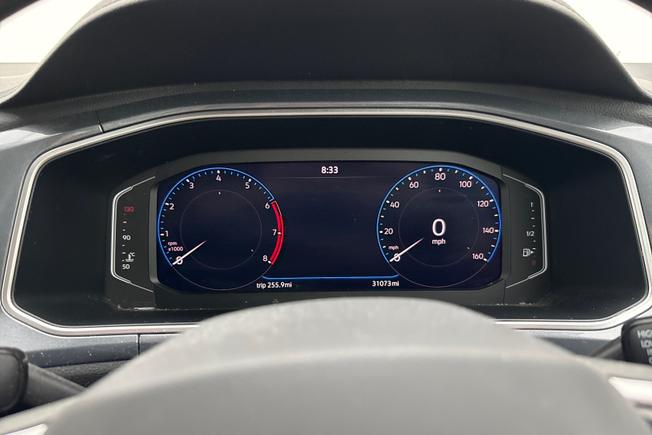 VOLKSWAGEN T-Roc Photo 15