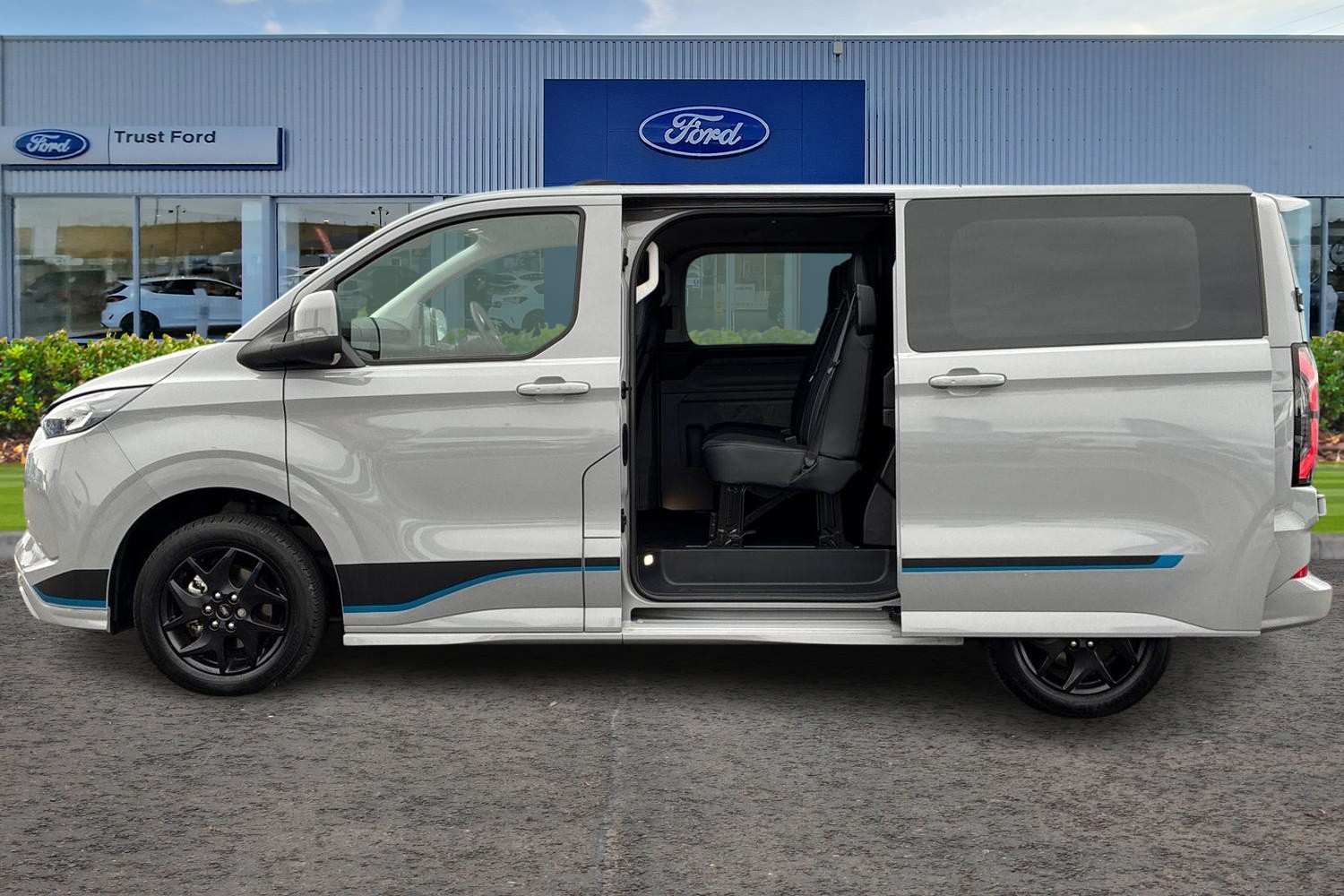 Ford TRANSIT CUSTOM Photo 4
