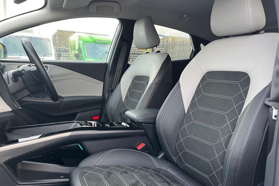 FORD PUMA Photo autoimg-799dc192bc5529141831d10731bc59c5651a3bd5.jpg