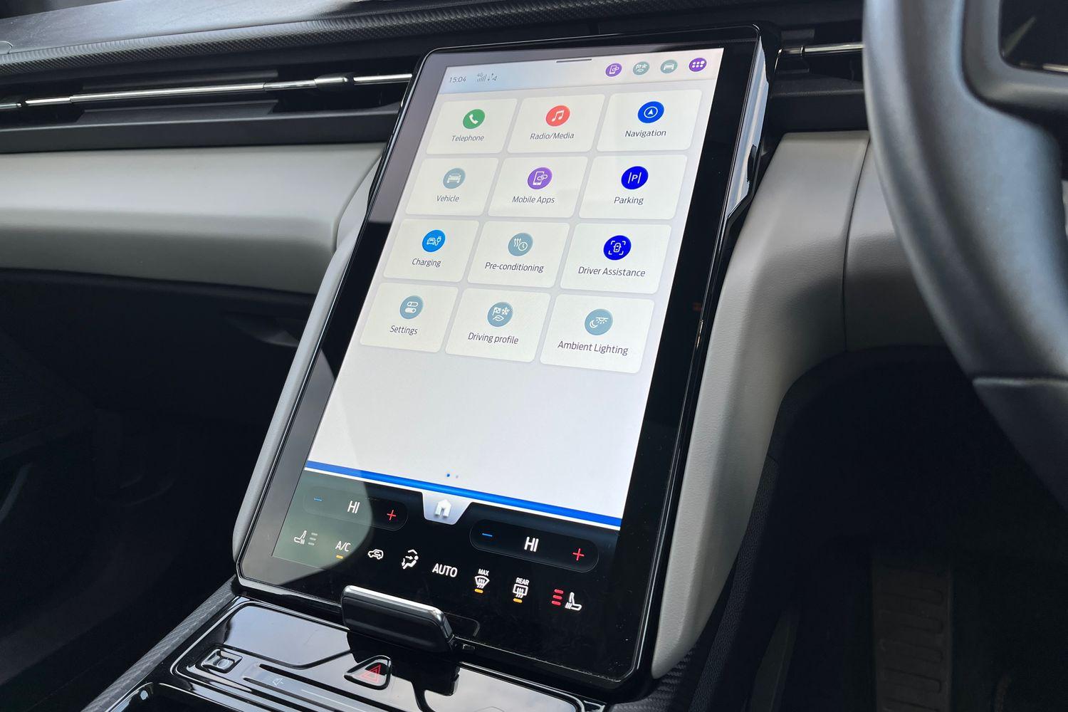 Ford Explorer Photo 29