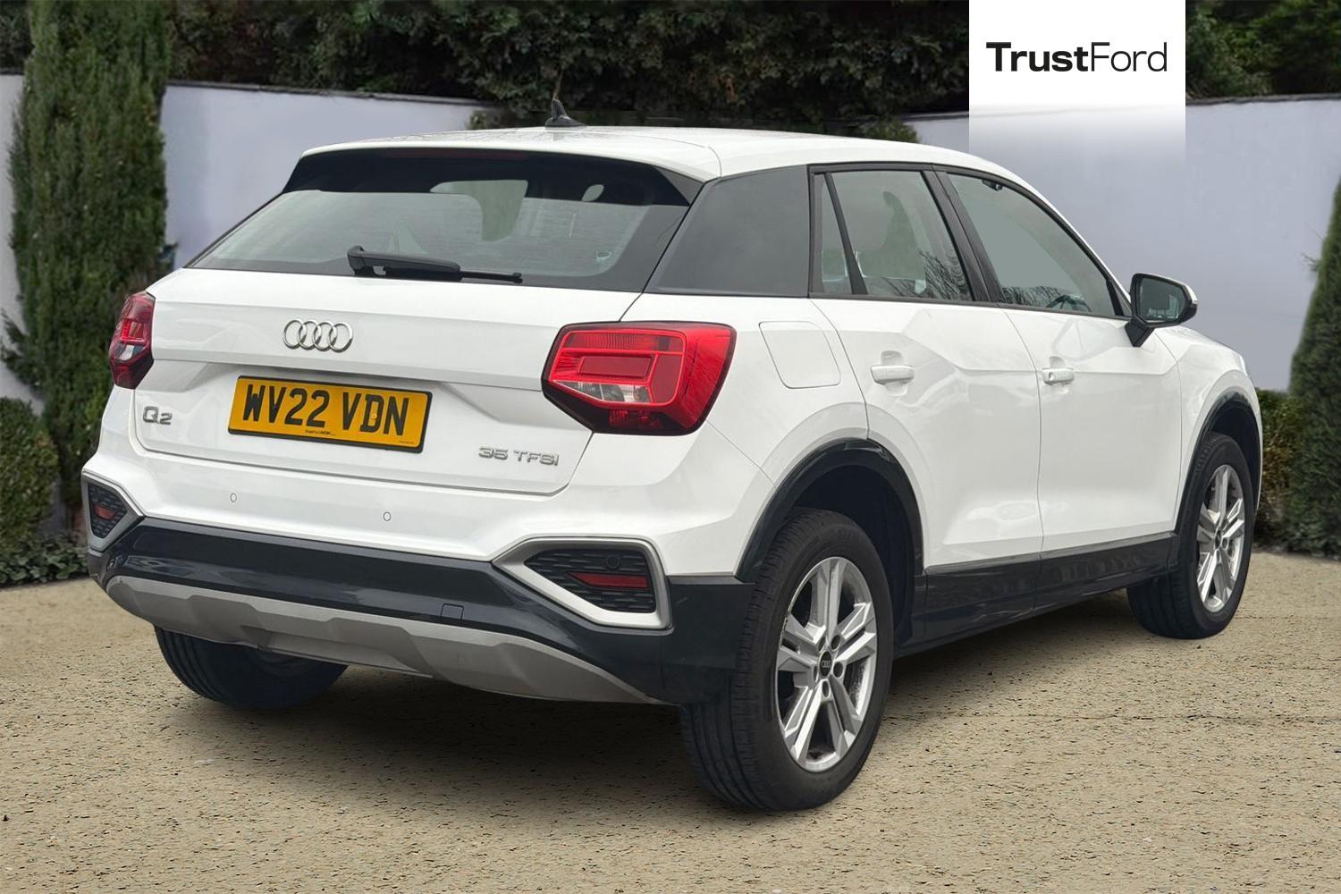 Audi Q2 Photo 3