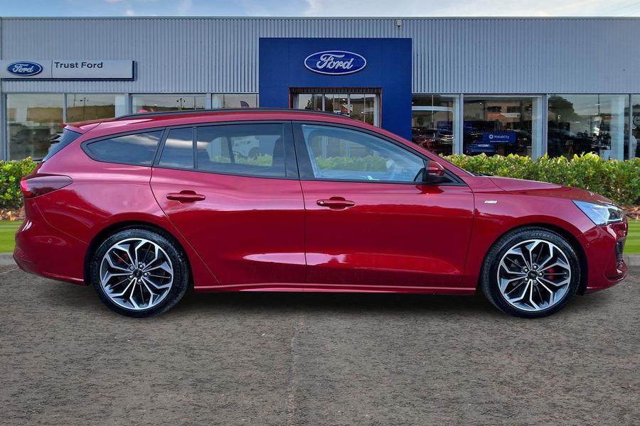 Ford Focus Photo autoimg-79a3be01edbf6004f6e538bd00e767e496e50f4d.jpg