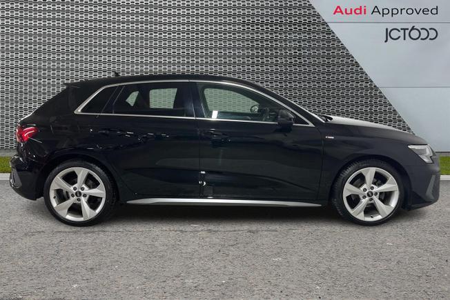 AUDI A3 Photo 4