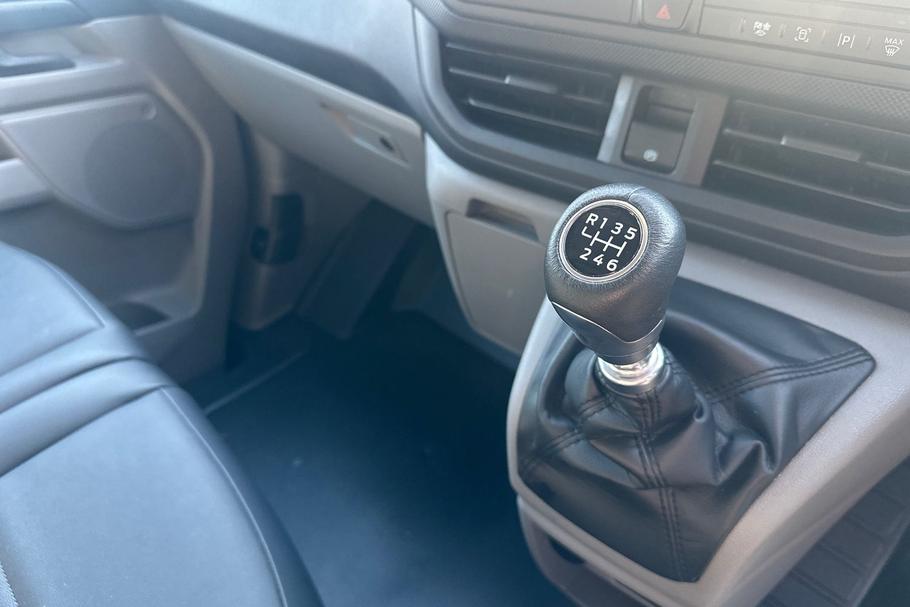 Used FORD TRANSIT CUSTOM WM25FRX 27
