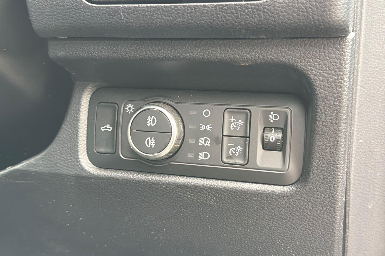 Ford RANGER Photo 22