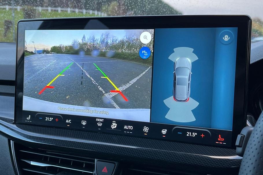 Used Ford FOCUS YH25XHR 25