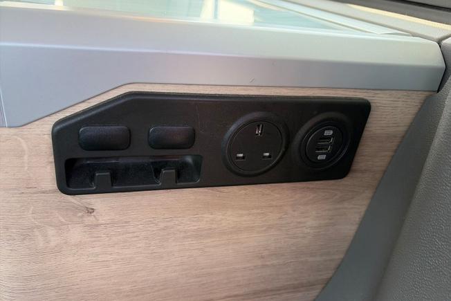 Volkswagen California Photo 44
