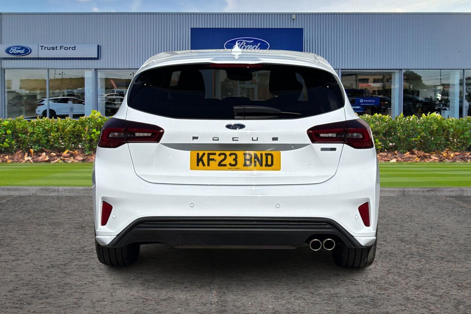 Ford Focus Photo 6