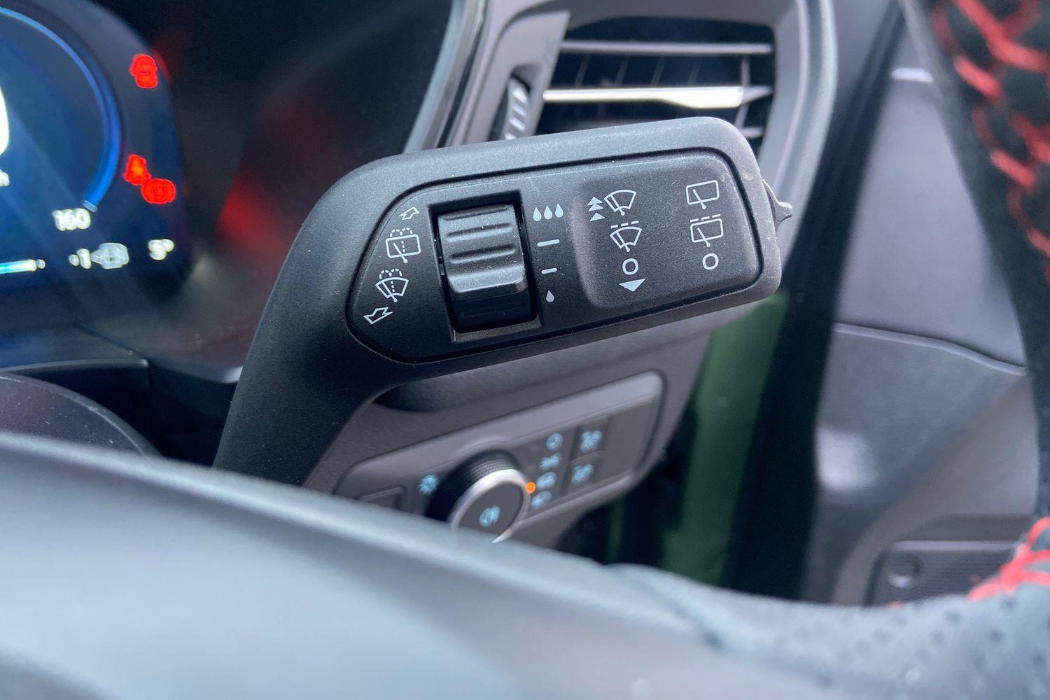 Ford KUGA Photo 14