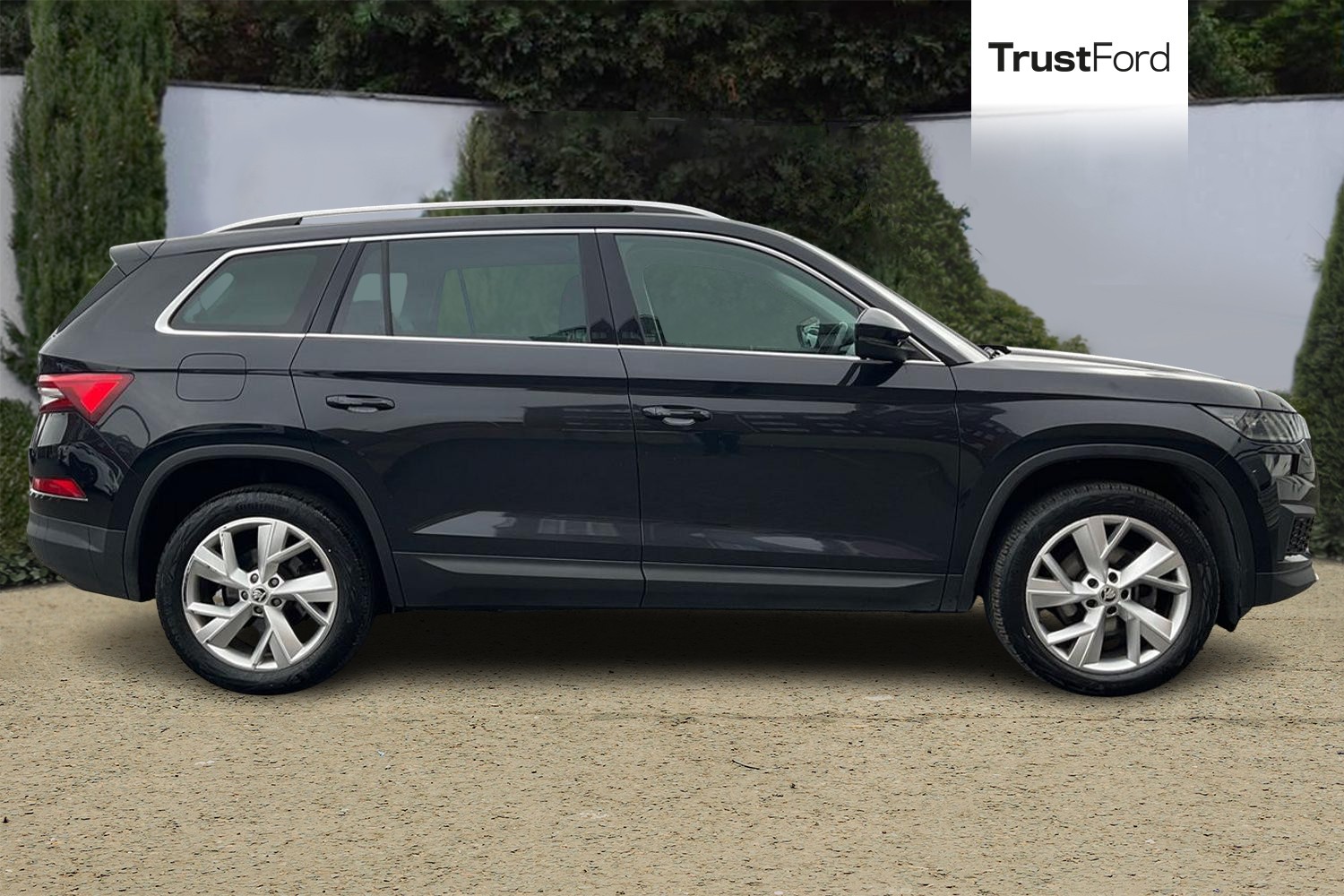 Skoda KODIAQ Photo 2