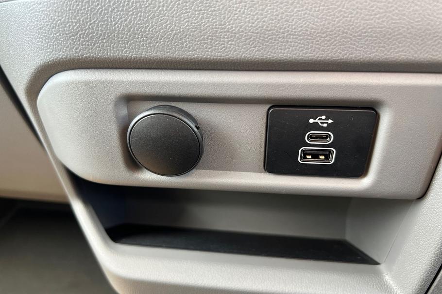 Used Ford TRANSIT CUSTOM WO25UFA 25