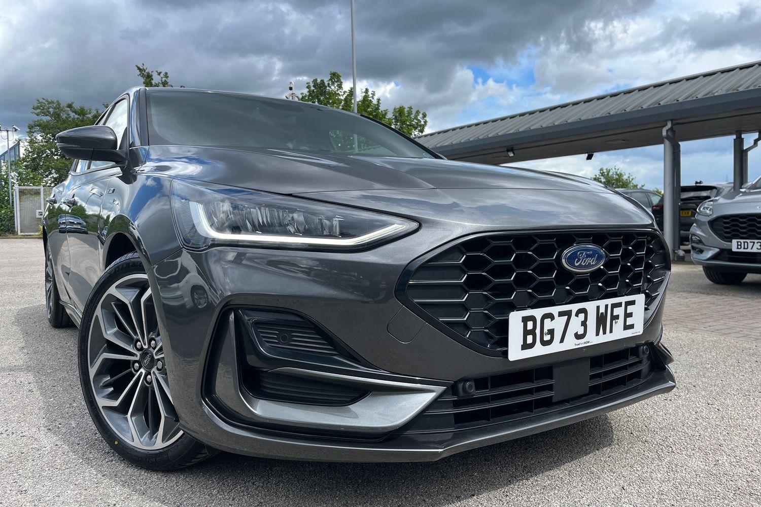Ford FOCUS Photo 36