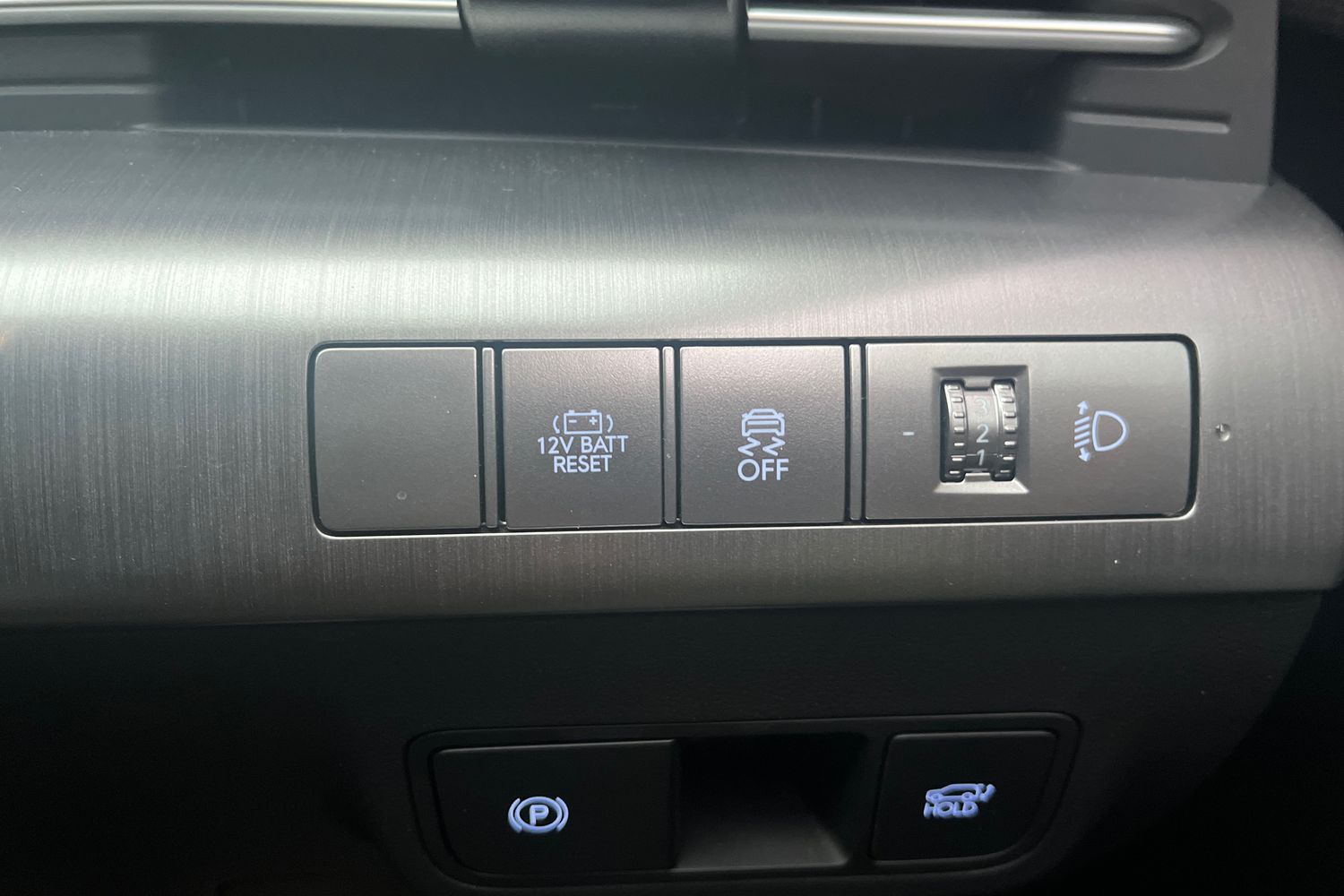 Hyundai KONA Photo 28