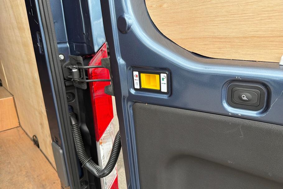 Used Ford TRANSIT WV75YOK 8
