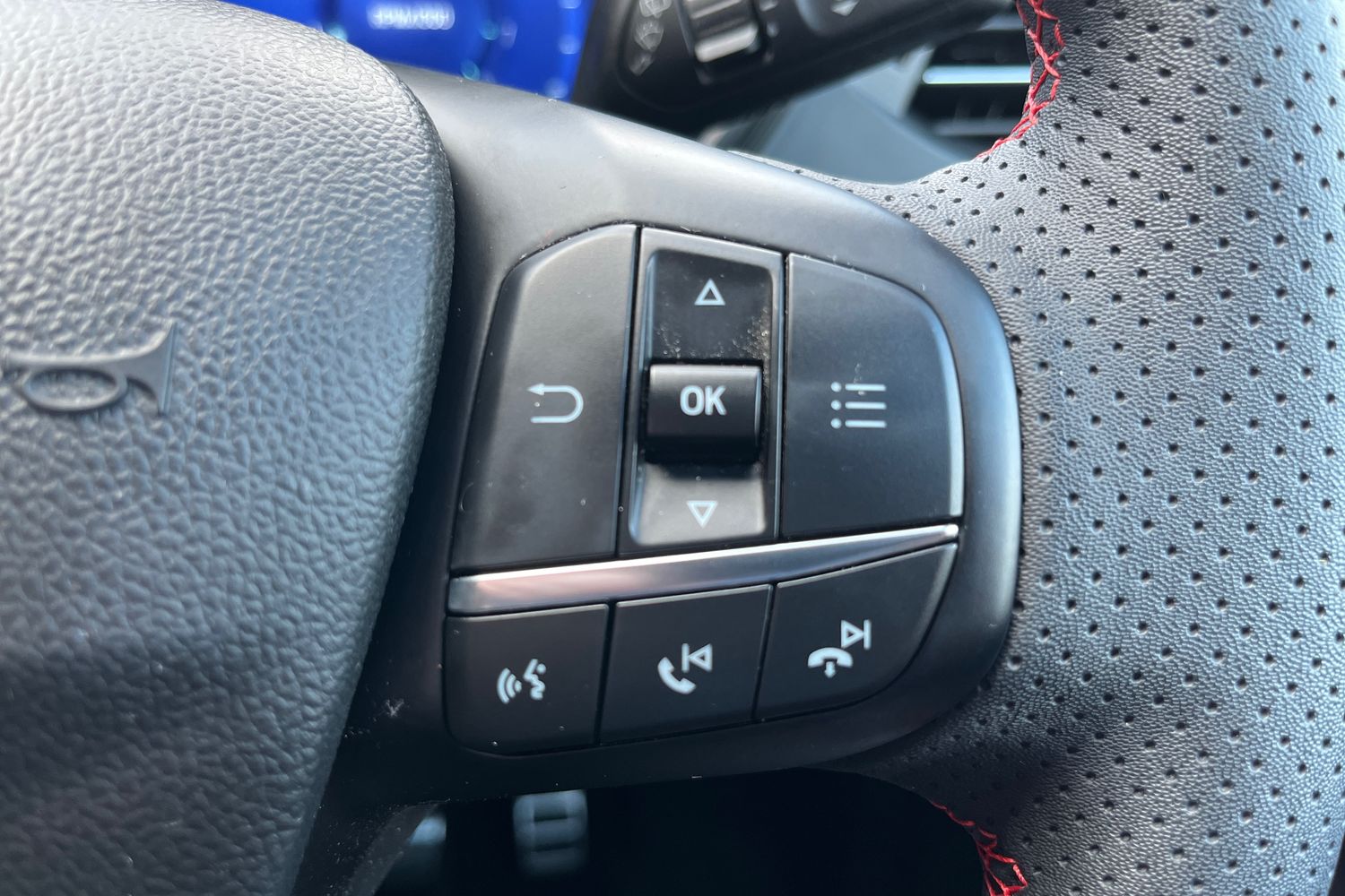 Ford KUGA Photo 31