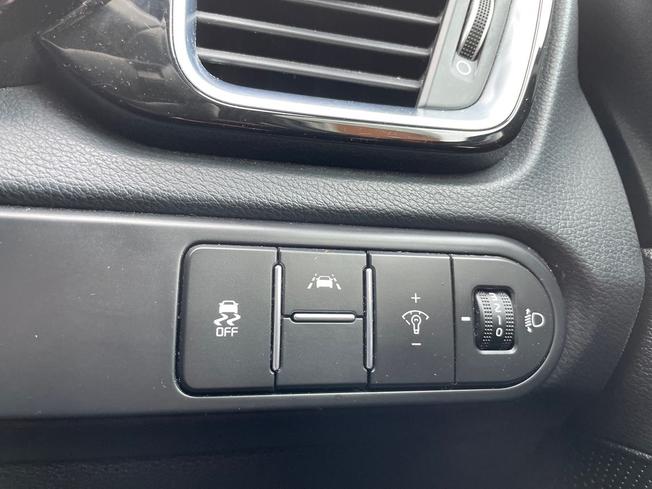KIA CEED Photo 30