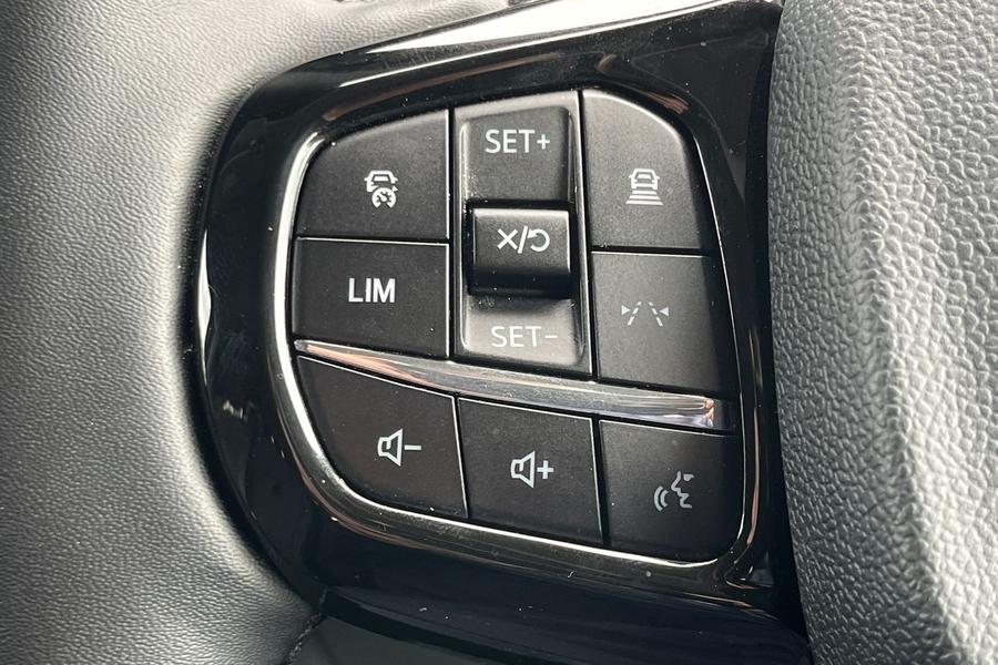 Ford TOURNEO CUSTOM Photo autoimg-79c483bccd0dcbffb37144d911b5b2dd23df879c.jpg