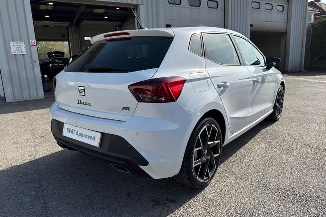 SEAT Ibiza Photo 22