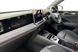 Volkswagen  Tiguan Photo 2