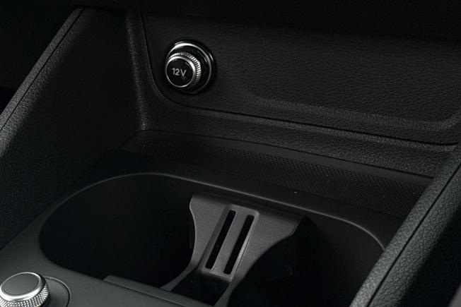 Audi Q2 Photo 36