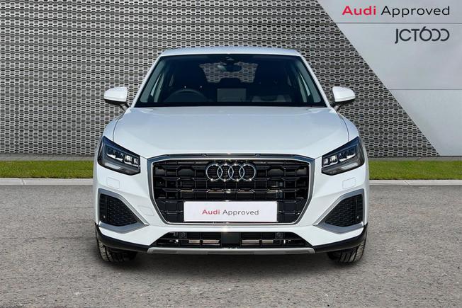 AUDI Q2 Photo 8