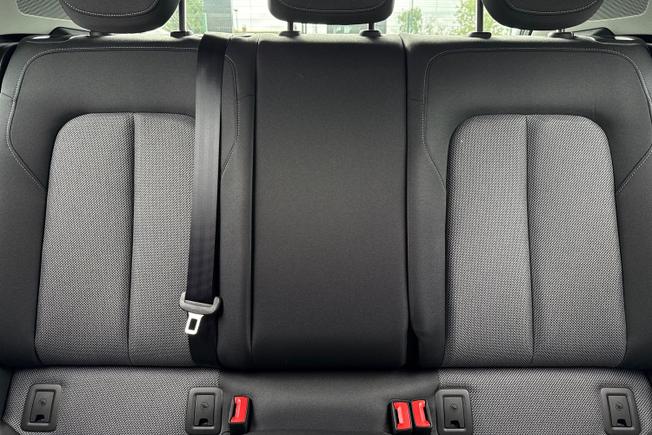 Audi Q2 Photo 40