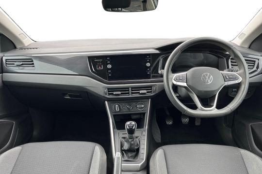 Volkswagen Polo Photo autoimg-79dbe919a3ed684a1622f639e1f6dc0c645b0289.jpg