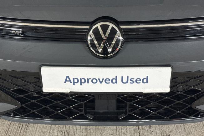 Volkswagen Golf Photo 29