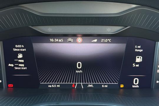 Skoda Karoq Photo autoimg-79dd5b0787a12a73410b1494bca77912f701707b.jpg