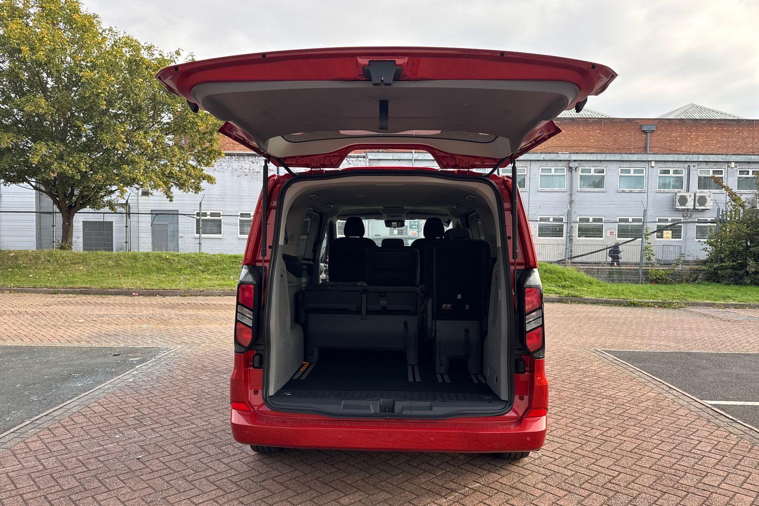 Ford Tourneo Custom Photo 5