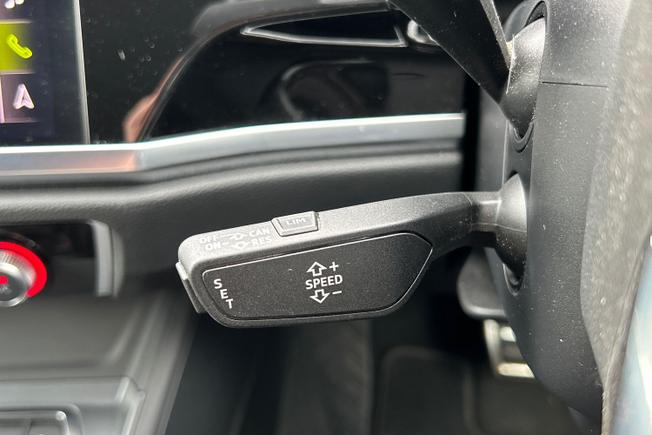 Audi Q3 Photo 45