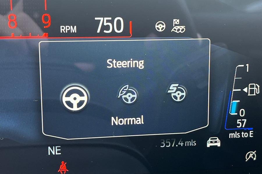 Ford MUSTANG Photo autoimg-79e1df980db0c73099cad70afa50b0b78c593acf.jpg