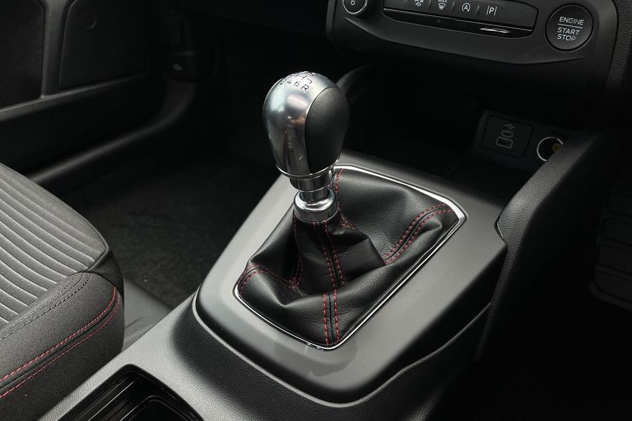Ford Focus Photo autoimg-79e2b868a8f26b2723946944a99b0d39ce1a9b6c.jpg