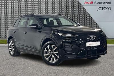 2025 Audi Q6 E-Tron 100kWh Sport SUV 5dr Electric Auto quattro (388 ps) at JCT600