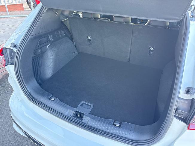 FORD Kuga Photo 12