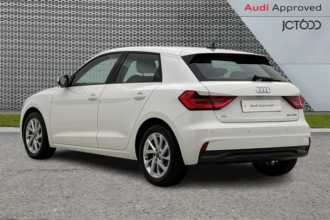 AUDI A1 Photo 3