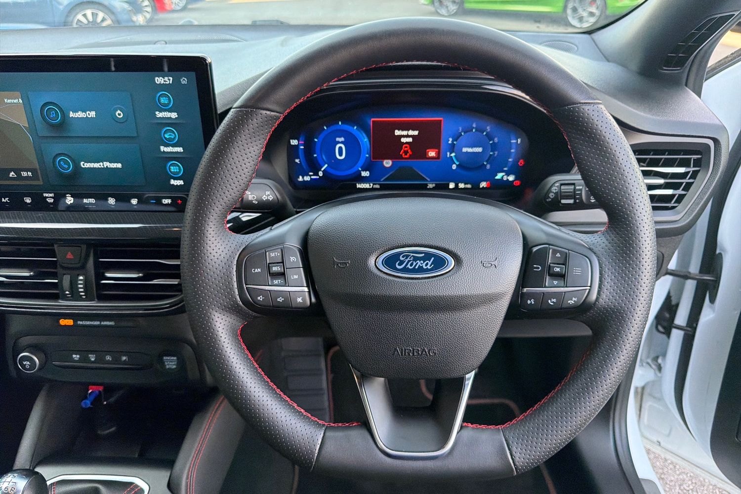 Ford FOCUS Photo 11