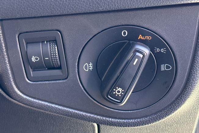 VOLKSWAGEN Polo Photo 31