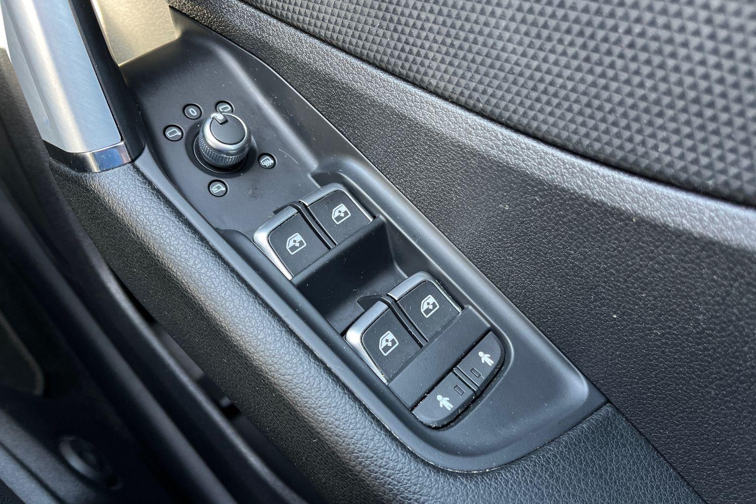 Audi Q2 Photo 15