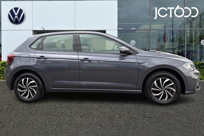VOLKSWAGEN Polo Photo 4