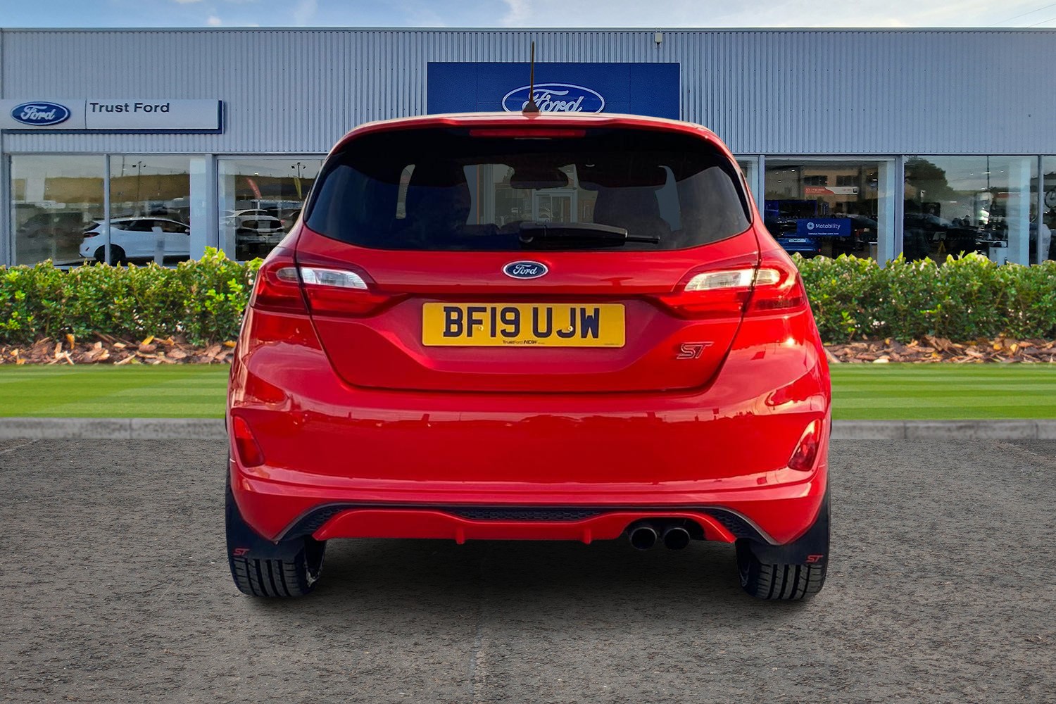 Ford Fiesta Photo 6