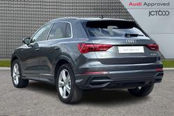 AUDI Q3 Photo 3