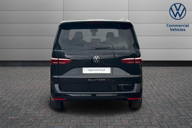 VOLKSWAGEN Multivan Photo 7