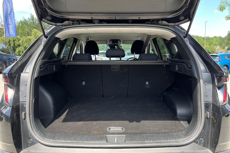 Hyundai Tucson Photo autoimg-7a15336e43529d09f68a6a14c24e762a76bd0a17.jpg