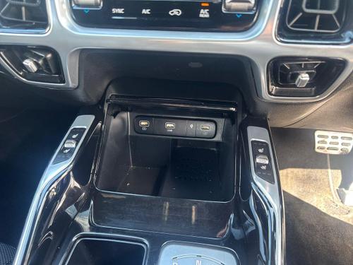 Kia SORENTO Photo autoimg-7a1fa9e69ecd63272c9d68e9049b72e1744a5ecf.jpg